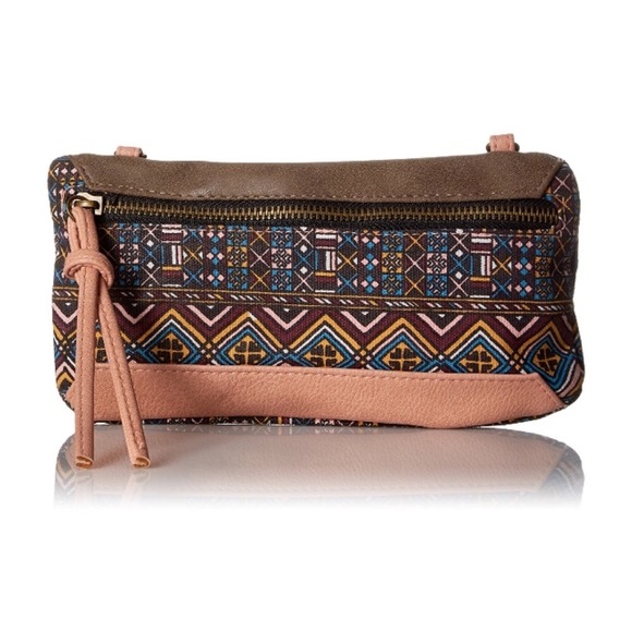 Handbags - Geometric Print Zip Closure Chain Crossbody Bag